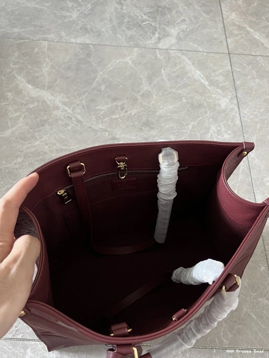 AAA Pruses Bags LOUIS ONTHEGO VUITTON MM 0804